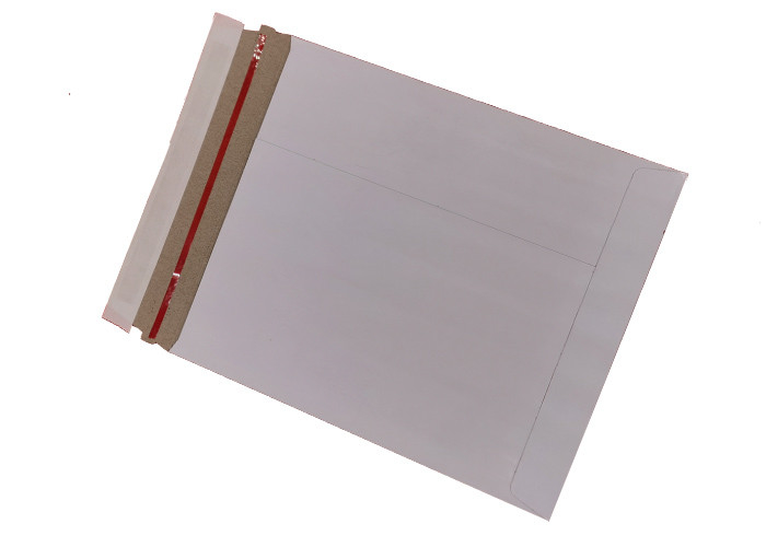 Lightweight 13x13cm Recycled Rigid Mailers White Cardboard Envelopes